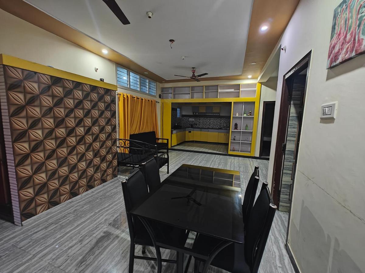 2Bhk Holiday Home 迈索尔 外观 照片